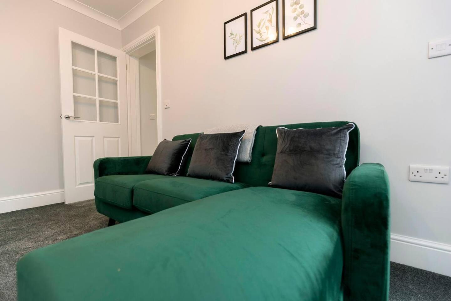 Modern 2 Bedroom Perfect For Family Friends And Workers South Shields Esterno foto
