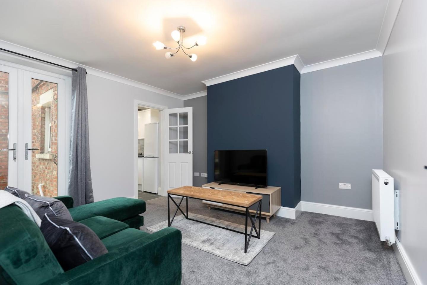 Modern 2 Bedroom Perfect For Family Friends And Workers South Shields Esterno foto